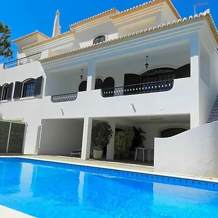 Sleeps 10 With Pool Air Con And Wifi Villa *