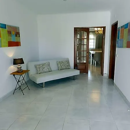 Villa Sleeps 10 With Pool Air Con And Wifi Vilamoura